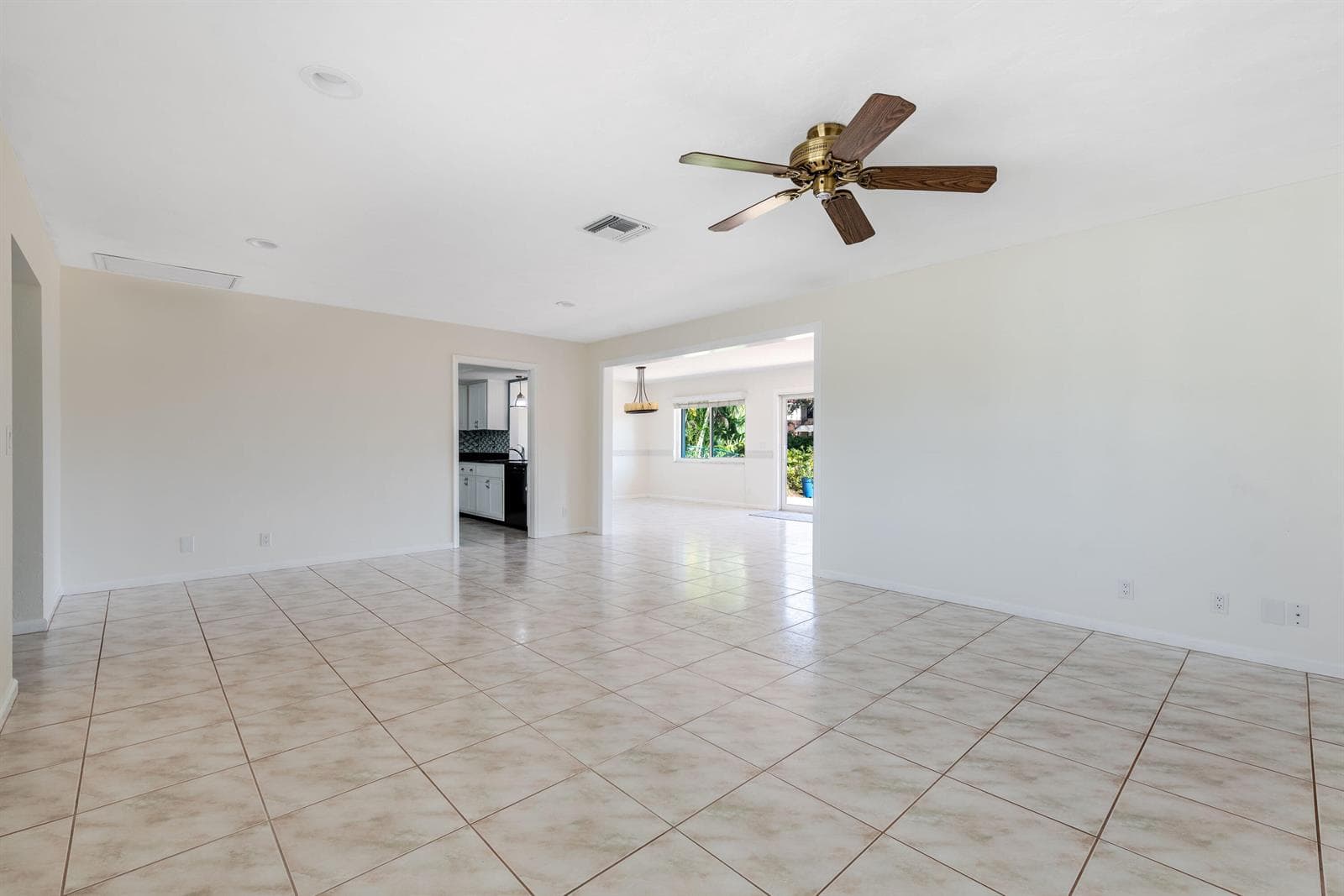 1315 SW 25TH Avenue photo 23