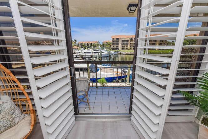 2301 Marina Isle Way 203 photo 3