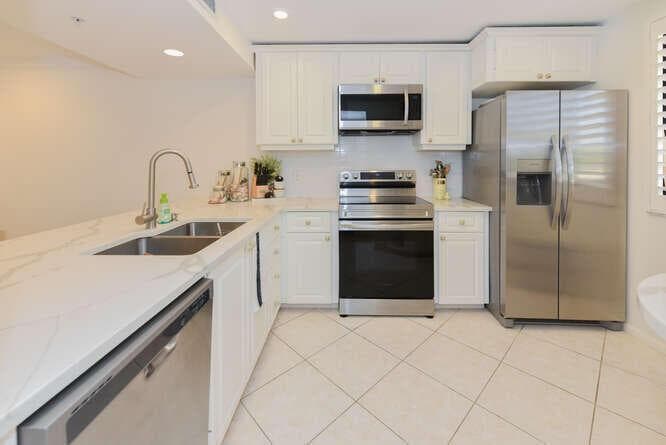 2301 Marina Isle Way 203 photo 5