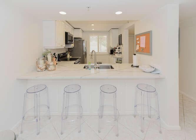2301 Marina Isle Way 203 photo 10