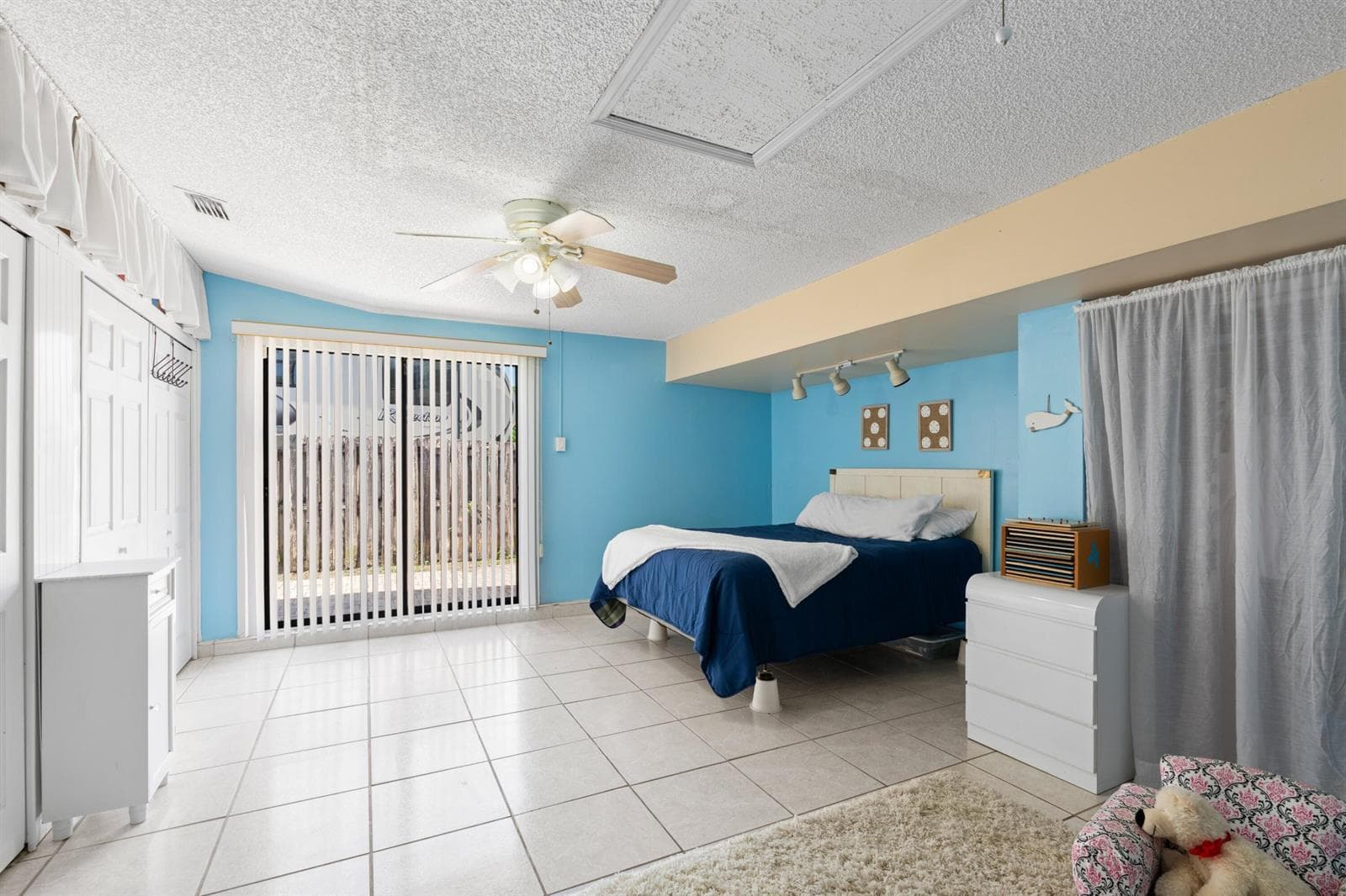 108 Cambridge Lane photo 19