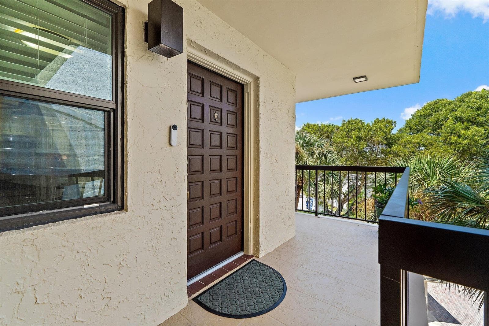374 Golfview Road 405 photo 23