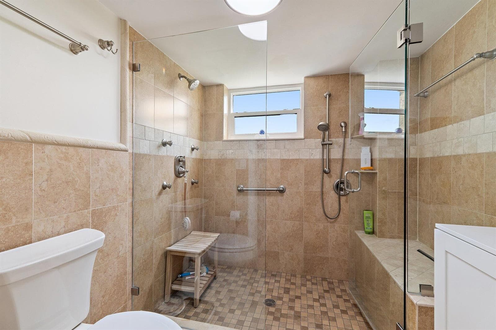 374 Golfview Road 405 photo 11