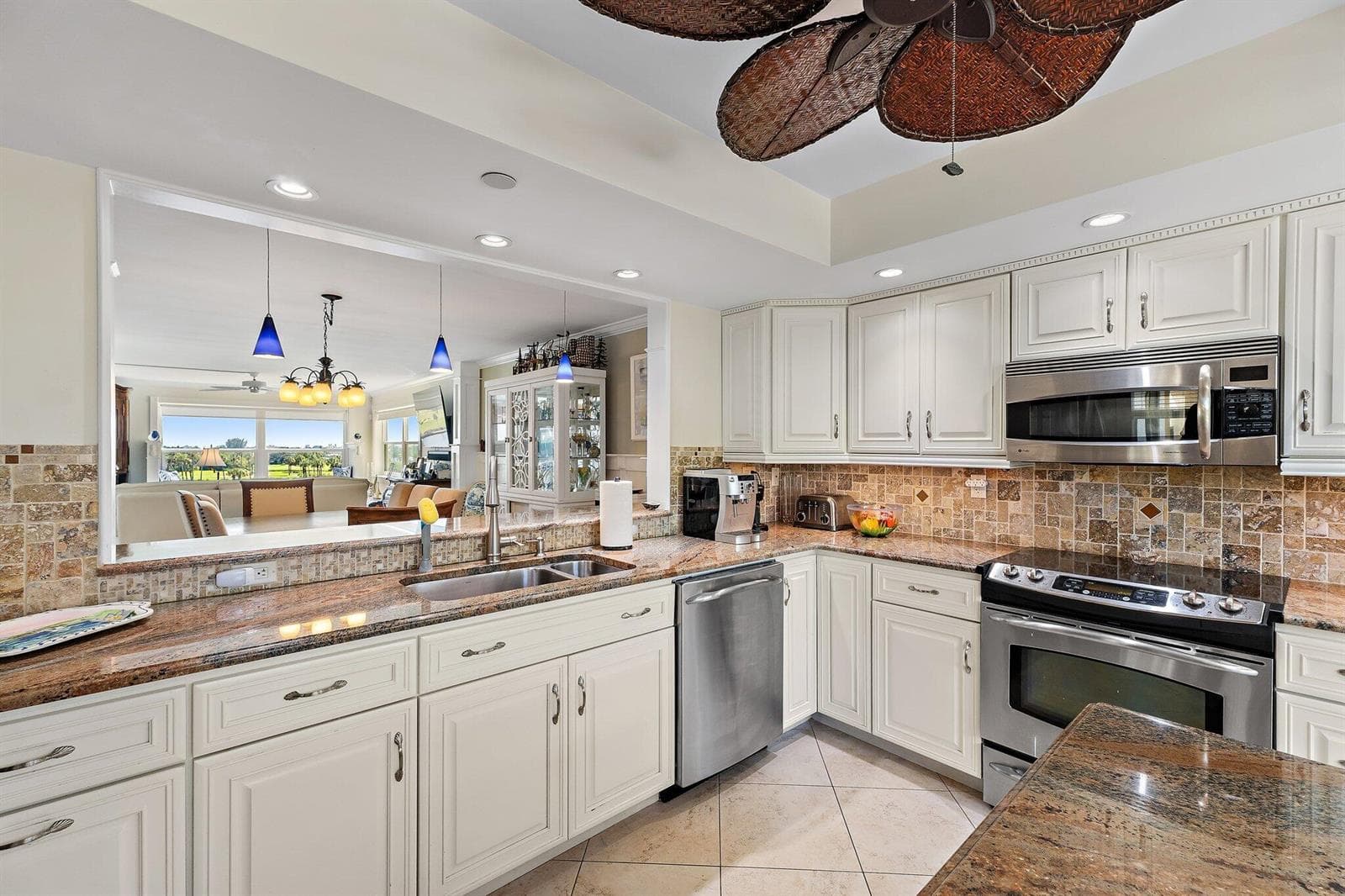 374 Golfview Road 405 photo 25
