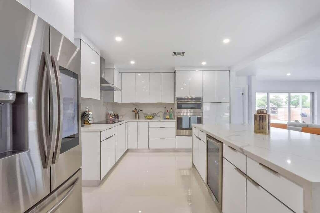 1631 Poinsettia Drive photo 6