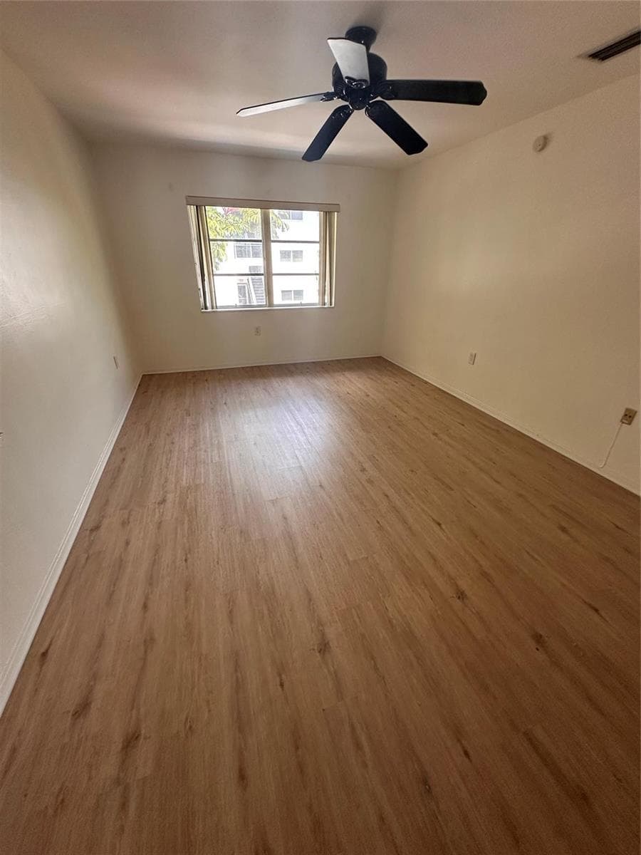1501 SE 15TH Street 3-4 photo 14