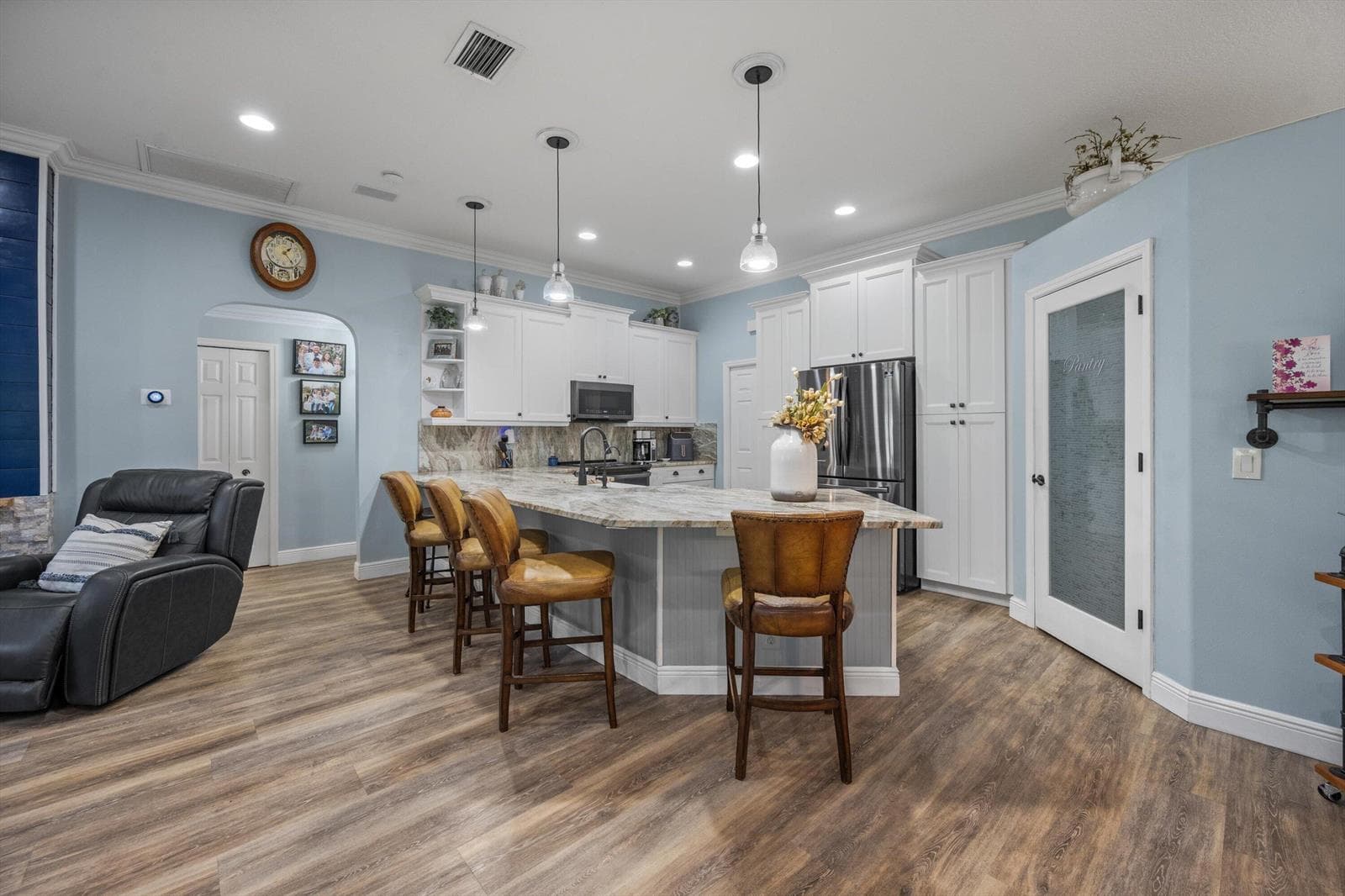 2558 Palm Deer Drive photo 10