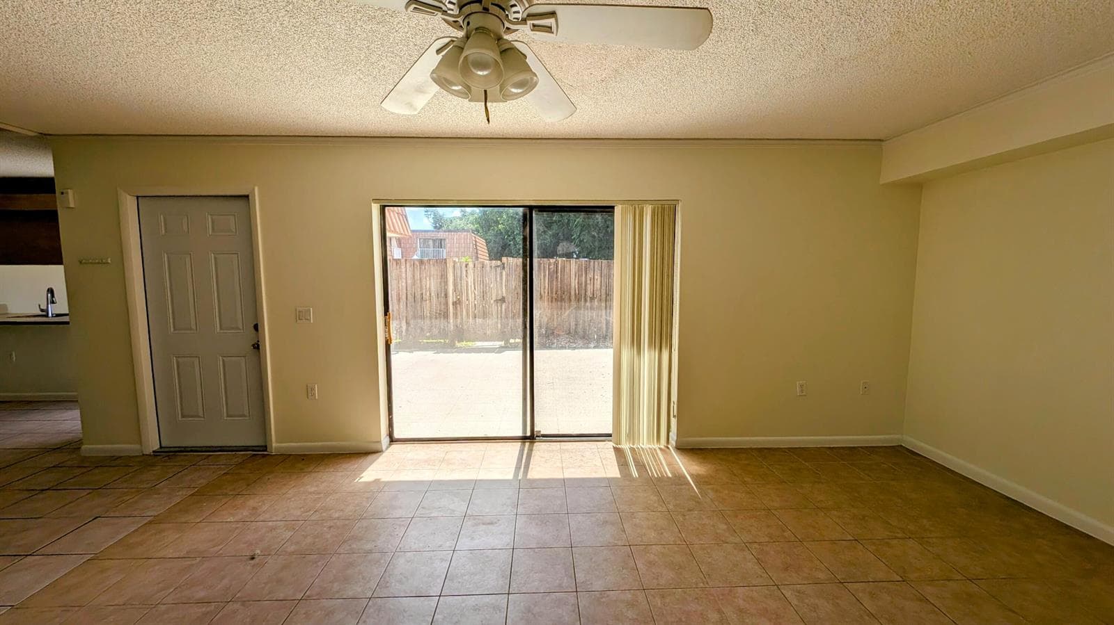 555 Green Springs Place photo 5