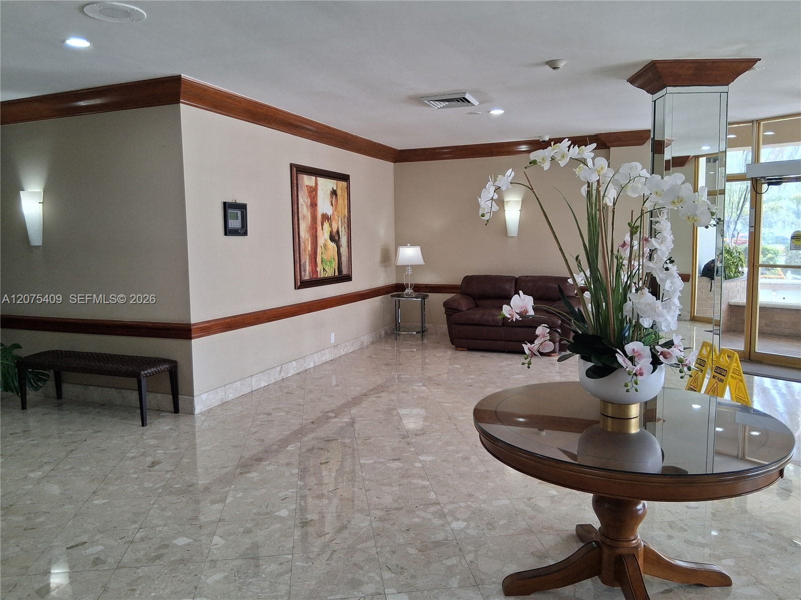 100 Golden Isles Dr 206 photo 4