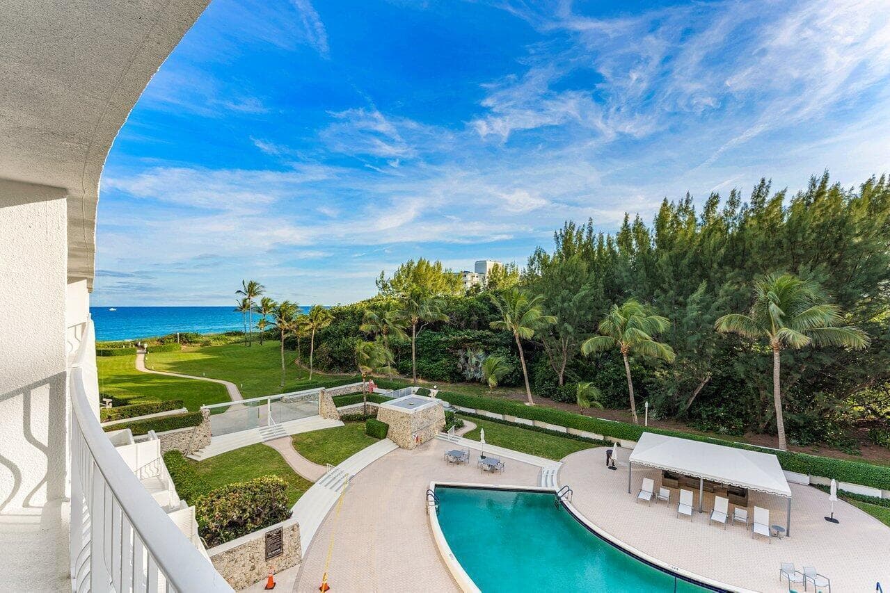2774 S Ocean Boulevard 409 photo 1