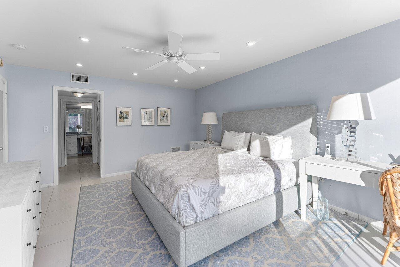 2774 S Ocean Boulevard 409 photo 9