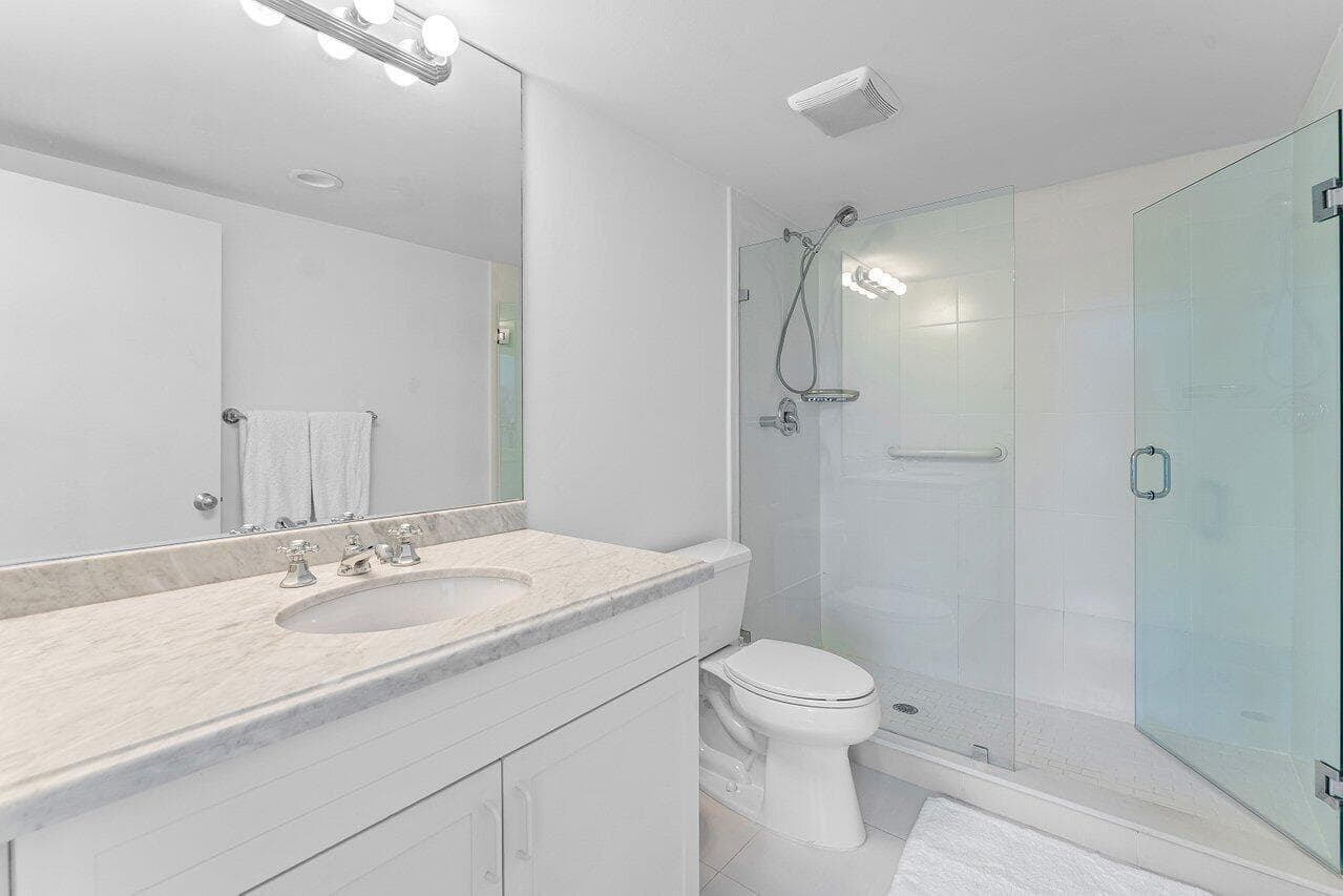 2774 S Ocean Boulevard 409 photo 14