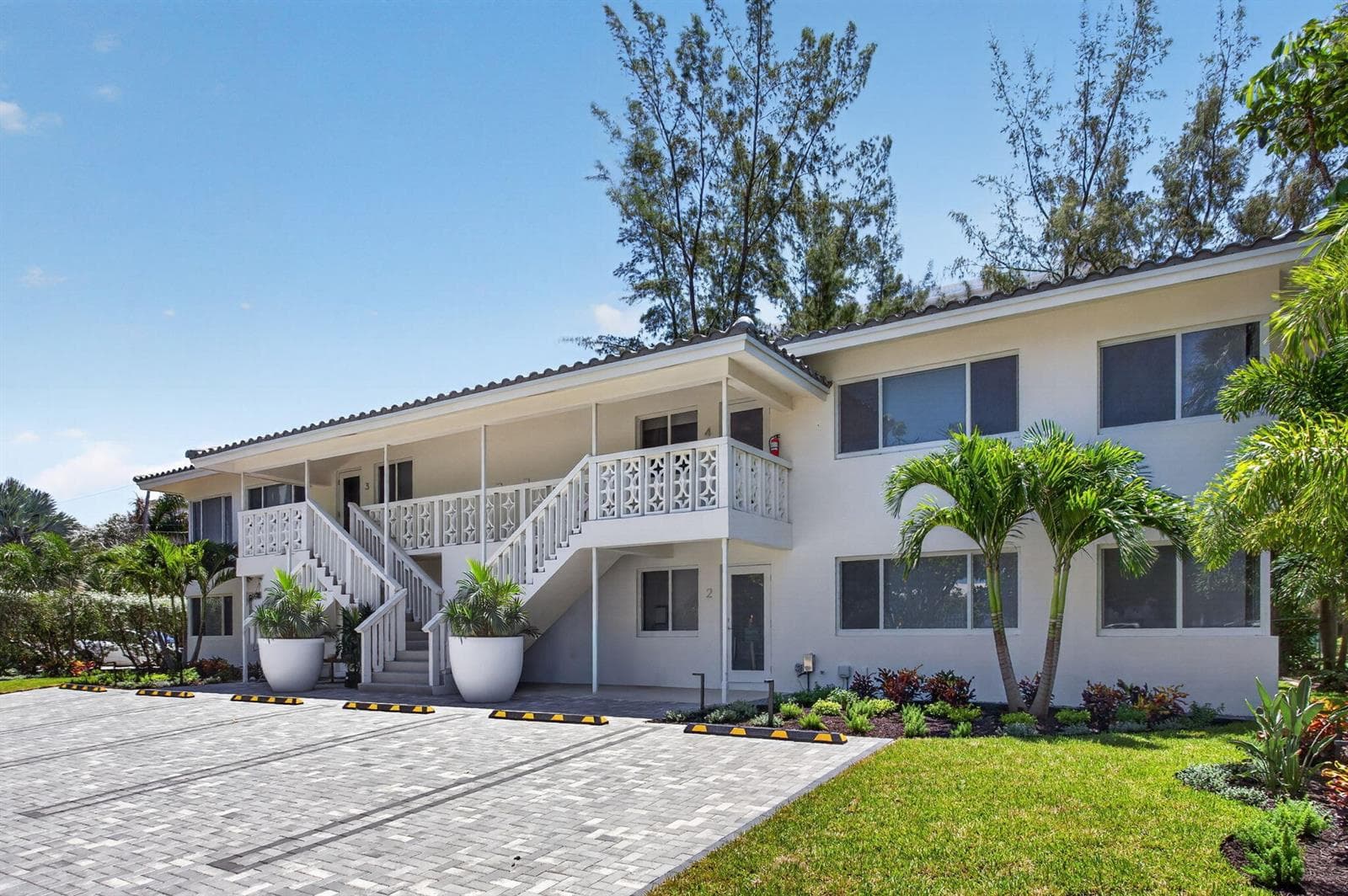 3216 Colony Club Road 2 photo 3