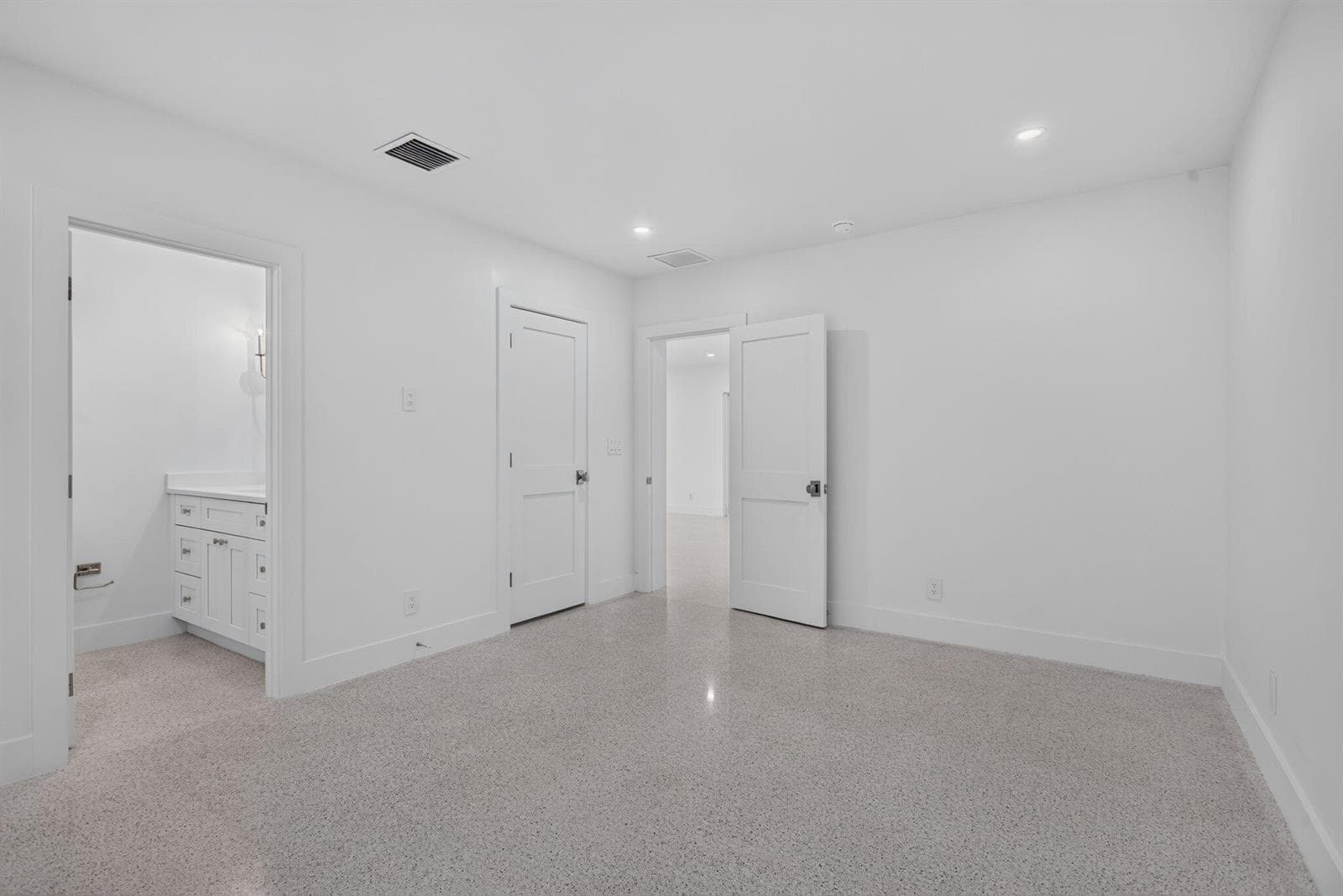 3216 Colony Club Road 2 photo 11