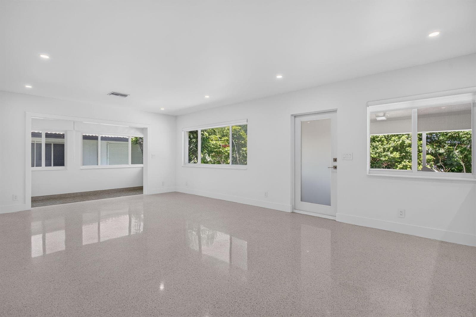 3216 Colony Club Road 2 photo 4