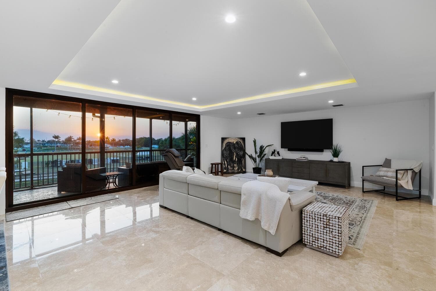 2785 Polo Island Drive J301 Penthouse photo 3