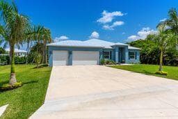 2070 NW PINE TREE Way photo 5