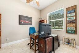 2070 NW PINE TREE Way photo 18