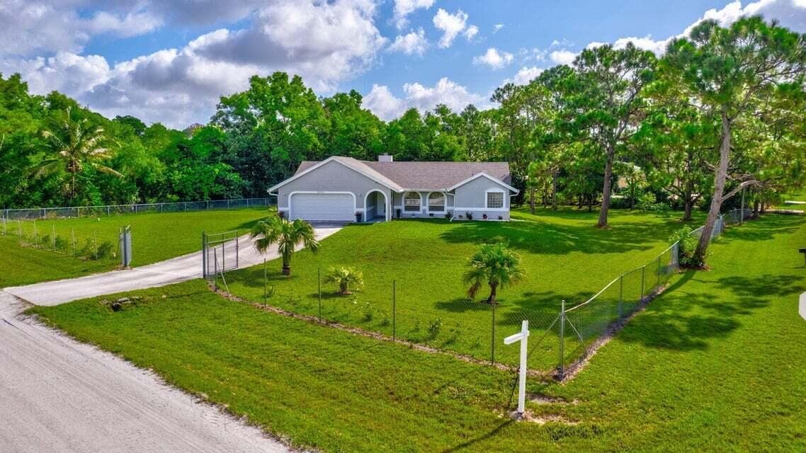 12969 54TH Street N photo 2