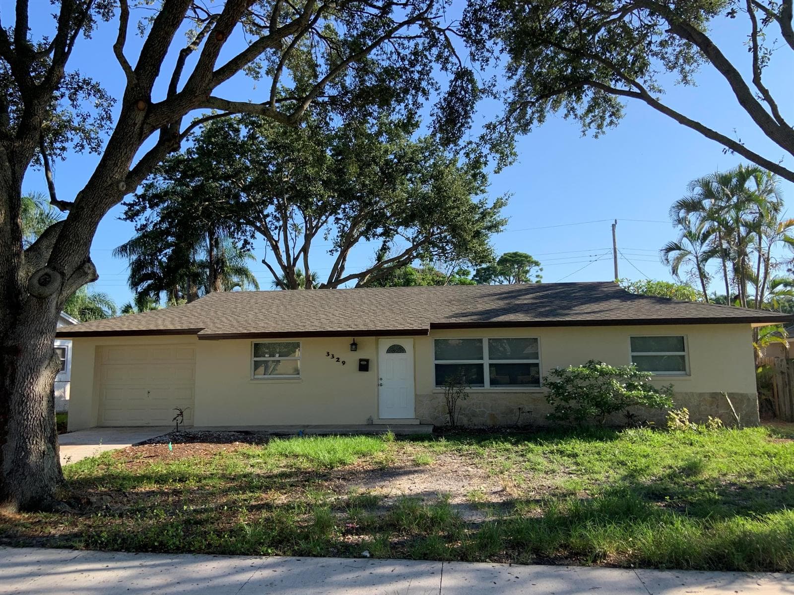 3329 Grove Road photo 1