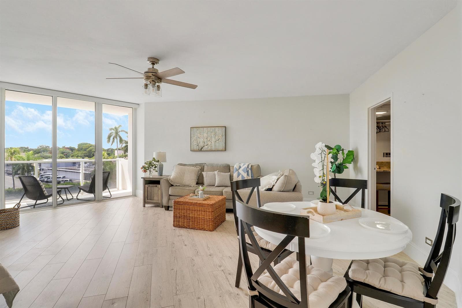 2800 N FLAGLER Drive 413 photo 14