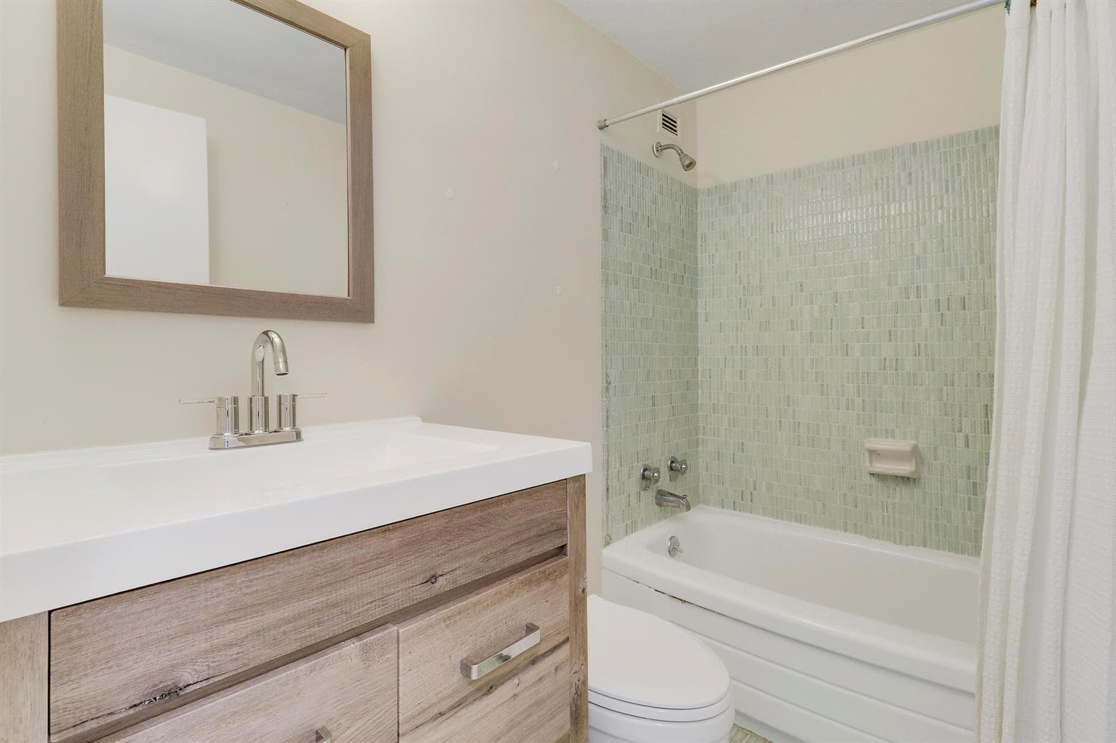 2800 N FLAGLER Drive 815 photo 13