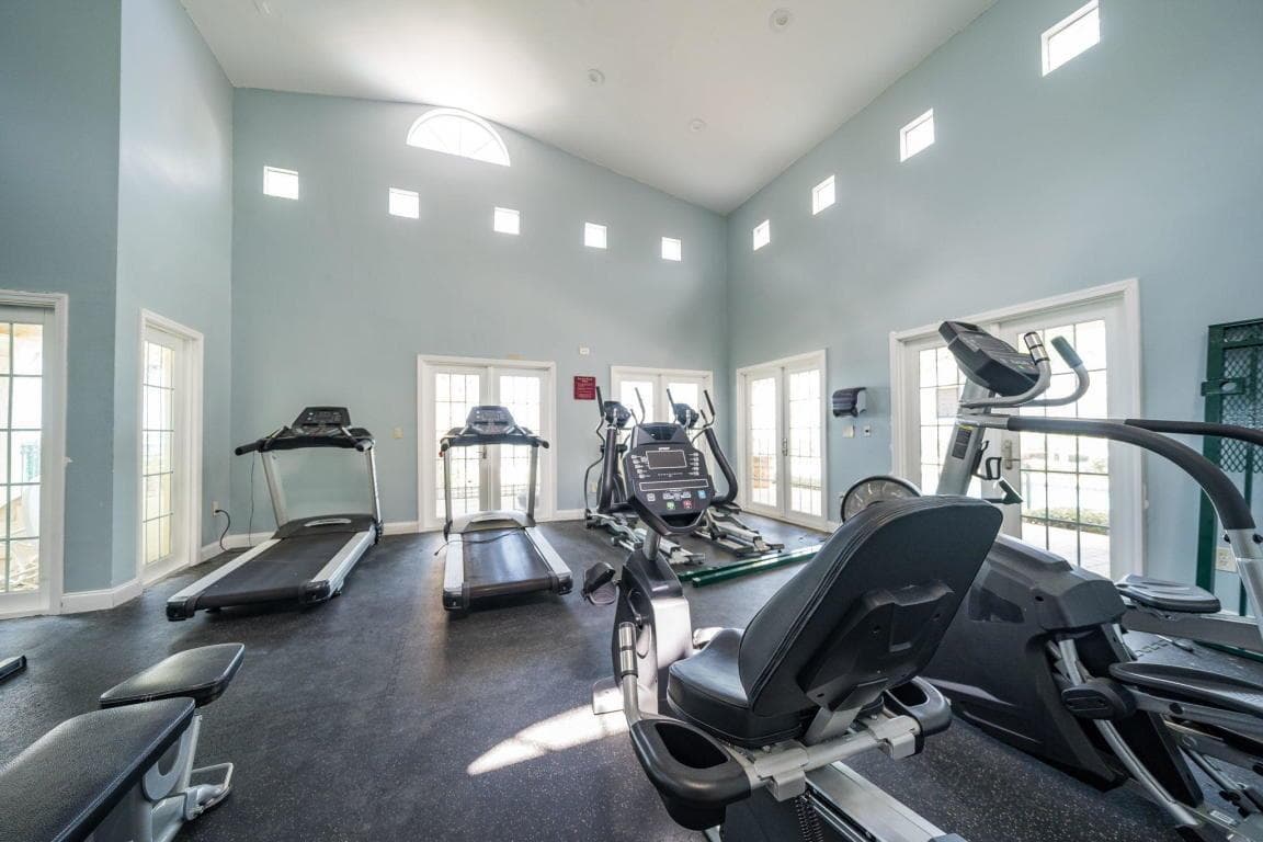 1035 LAKE SHORE Drive 103 photo 22
