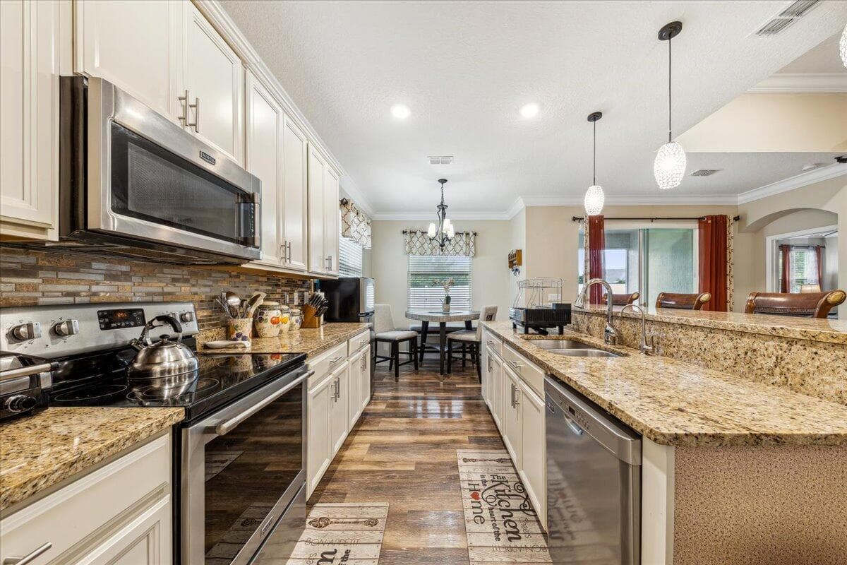 343 SE FISK Road photo 13