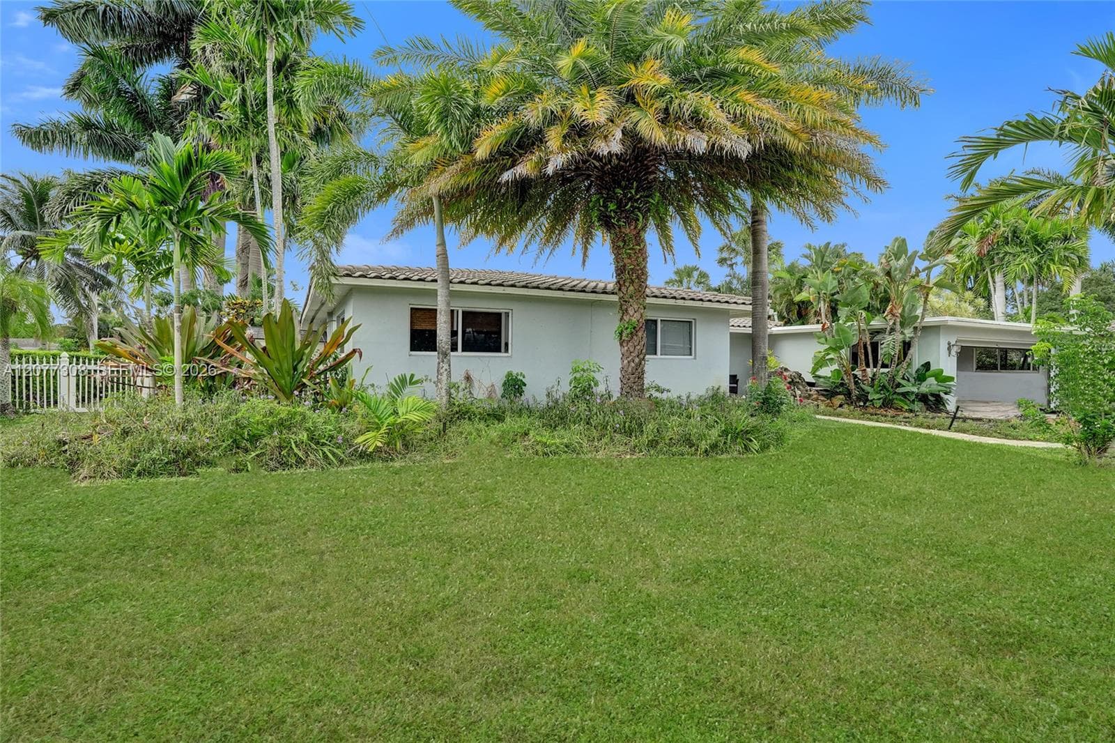 1312 Tangelo Isle photo 4