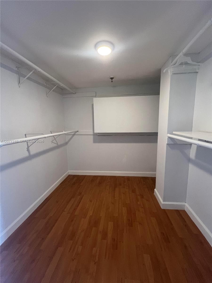 17500 N Bay Rd S907 photo 14