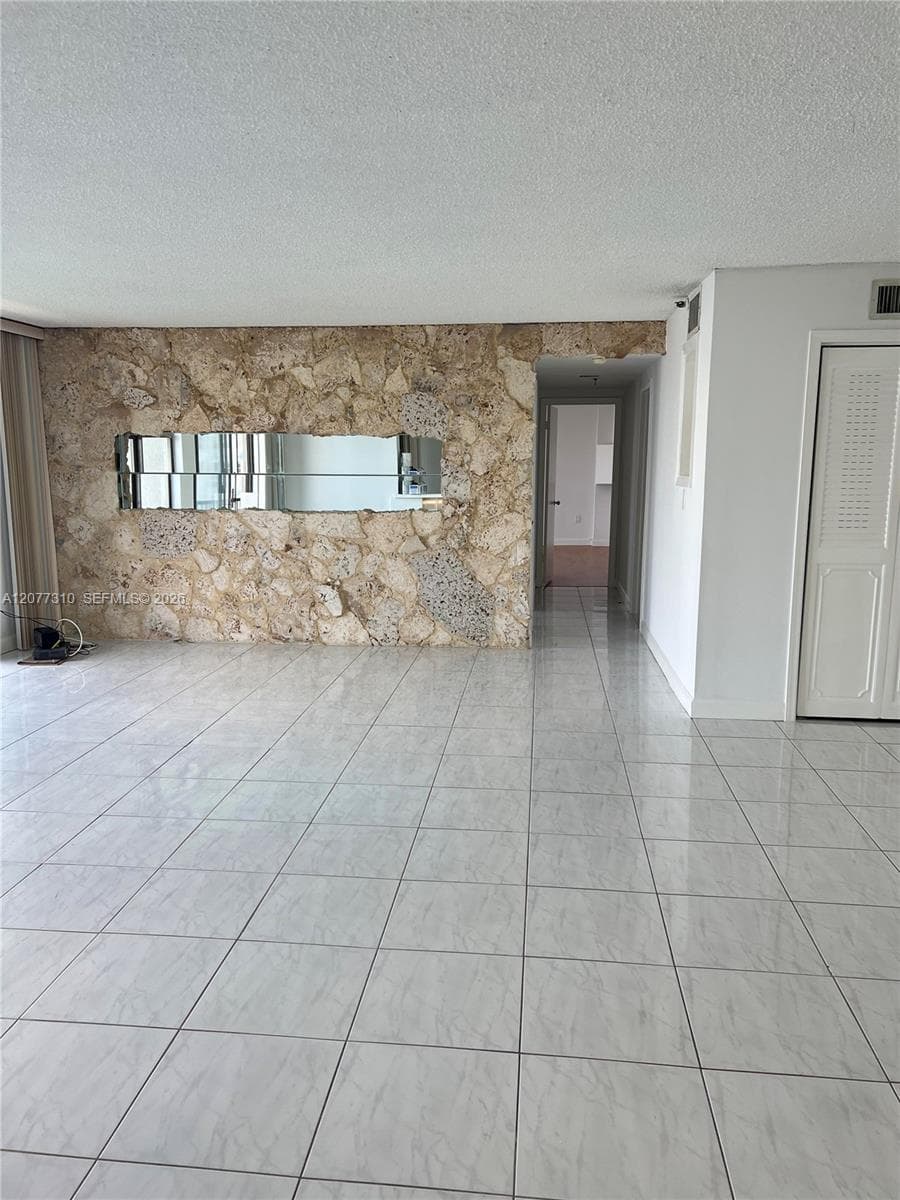 17500 N Bay Rd S907 photo 21