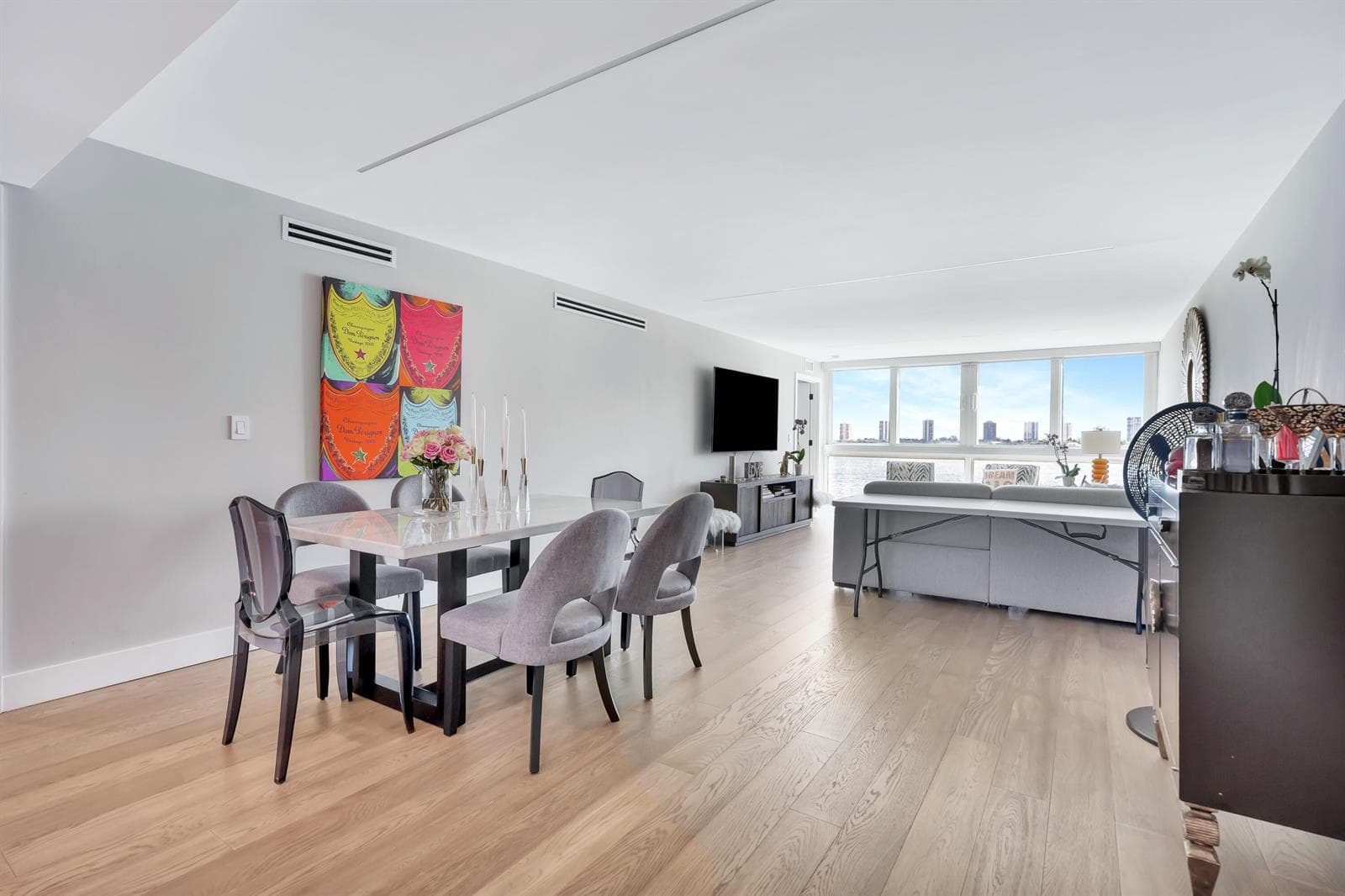 301 LAKE SHORE Drive 302 photo 6