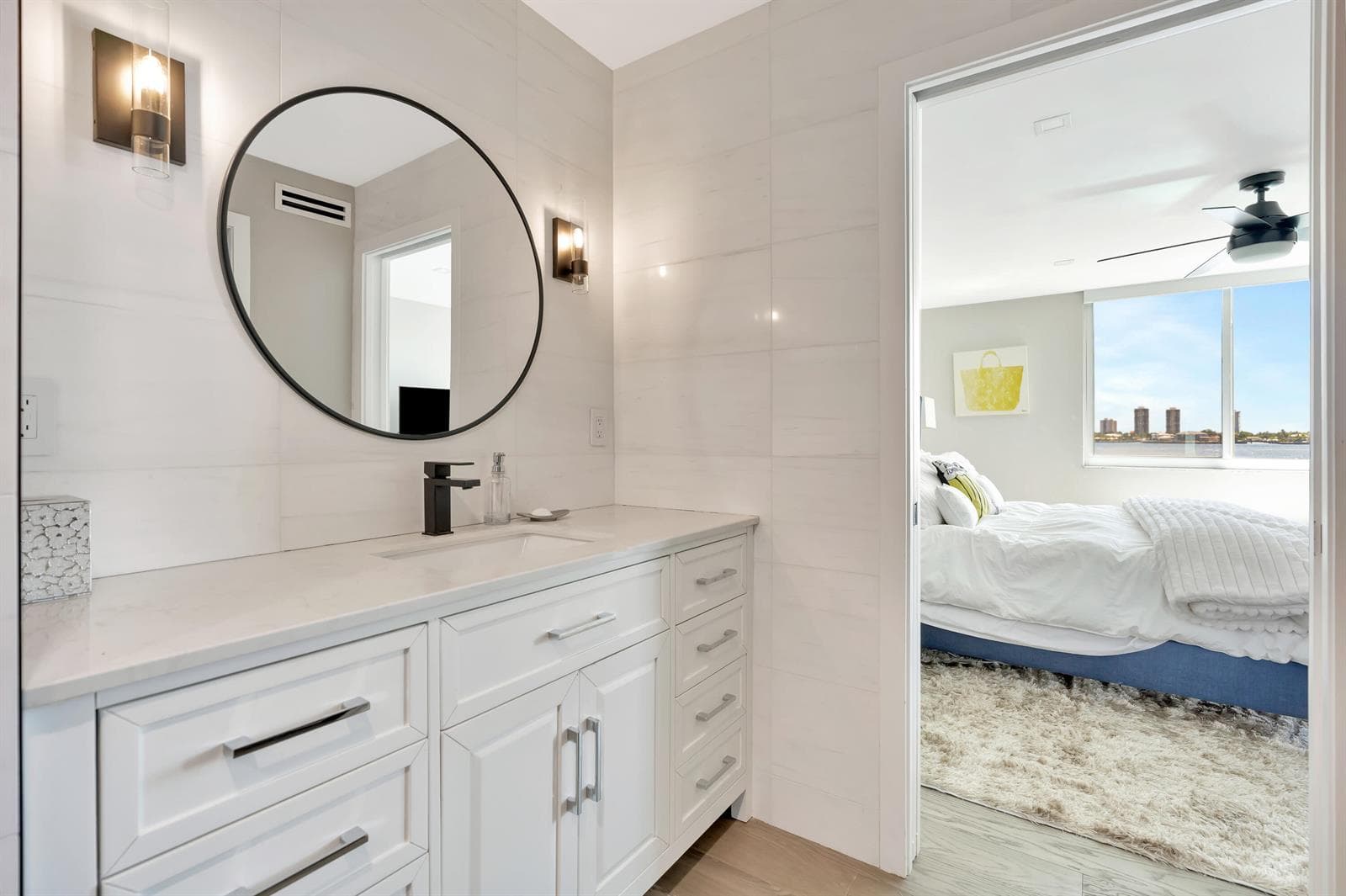 301 LAKE SHORE Drive 302 photo 24