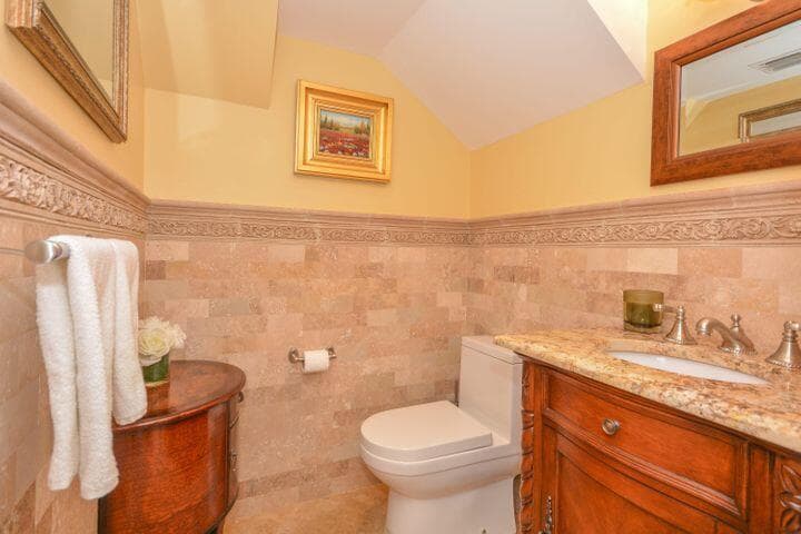 1920 S OCEAN Boulevard 10 photo 11
