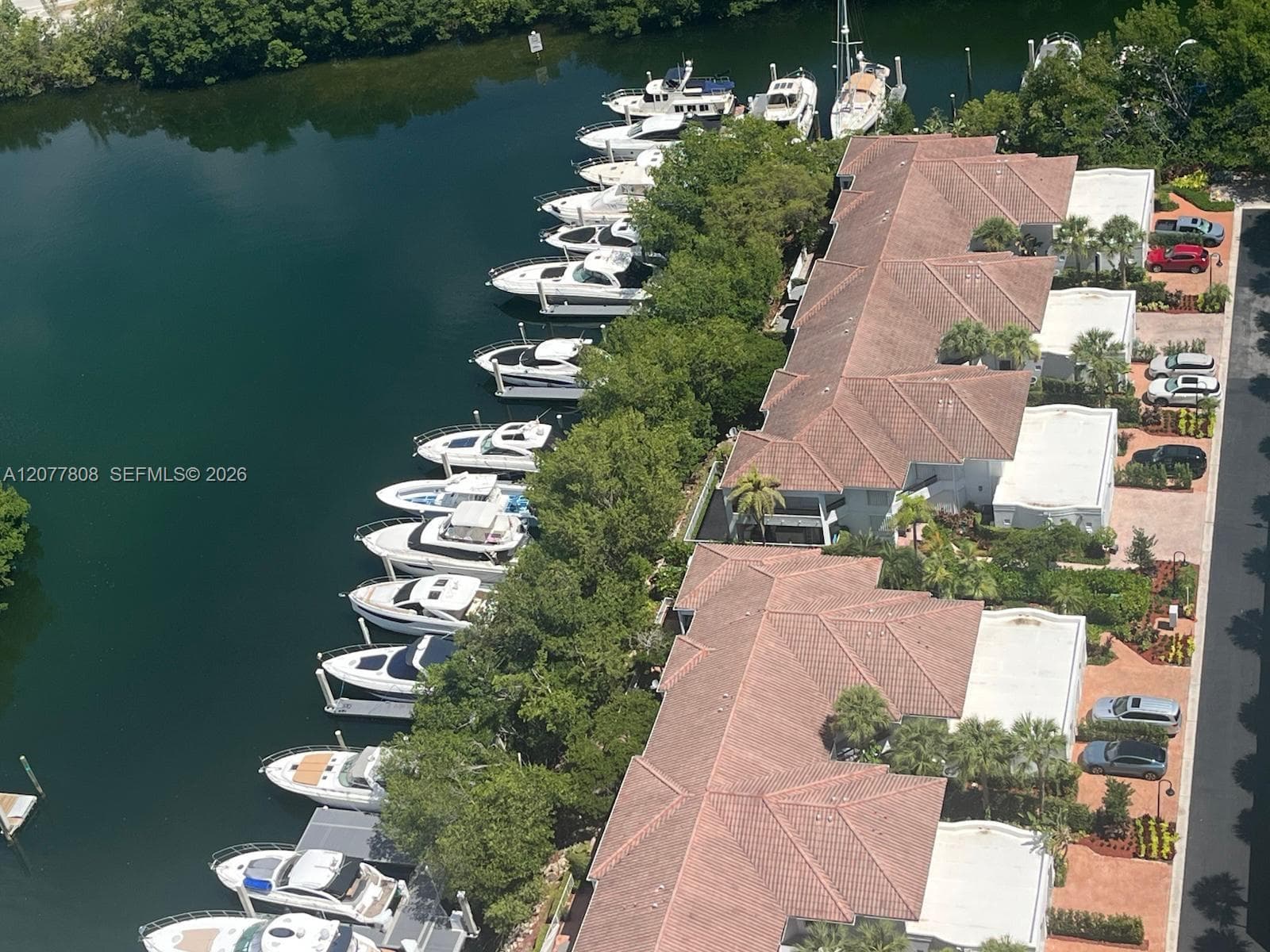3530 Mystic Pointe Dr 3207 photo 3