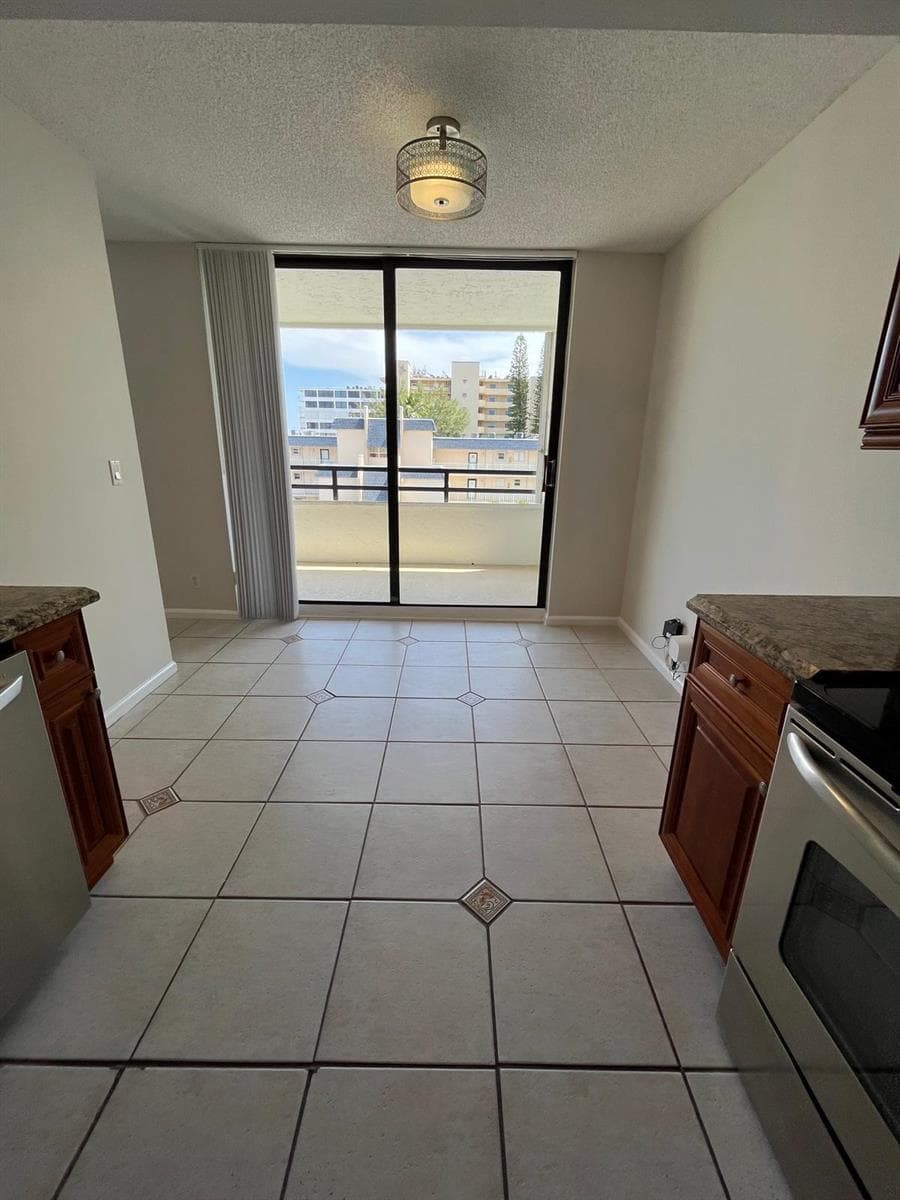 3555 S OCEAN Boulevard 411 photo 6