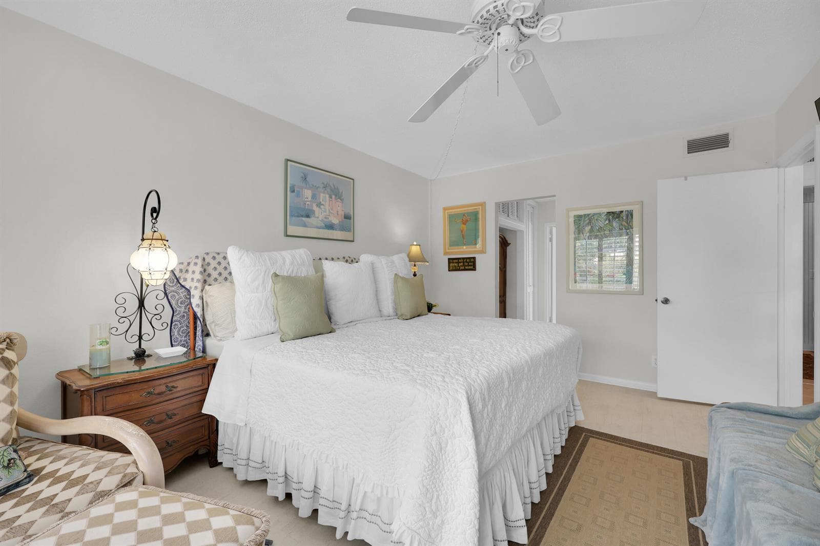 475 Tequesta Drive 16 photo 14