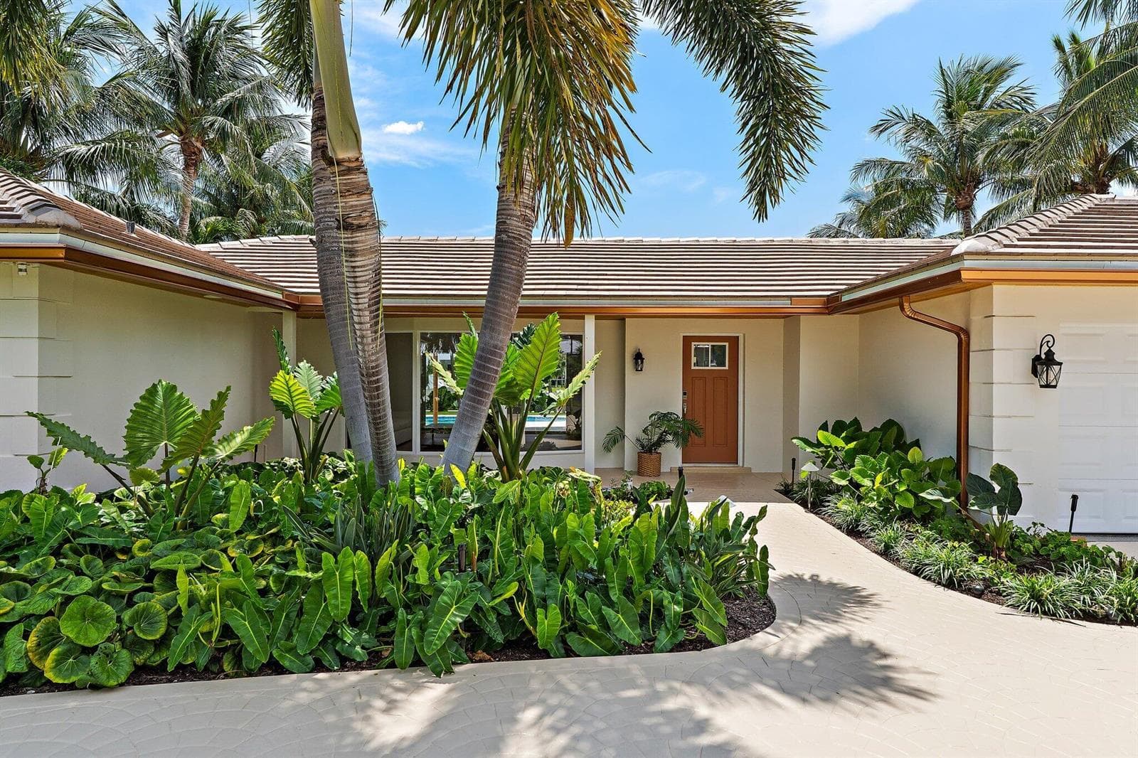 1051 Coral Way photo 3