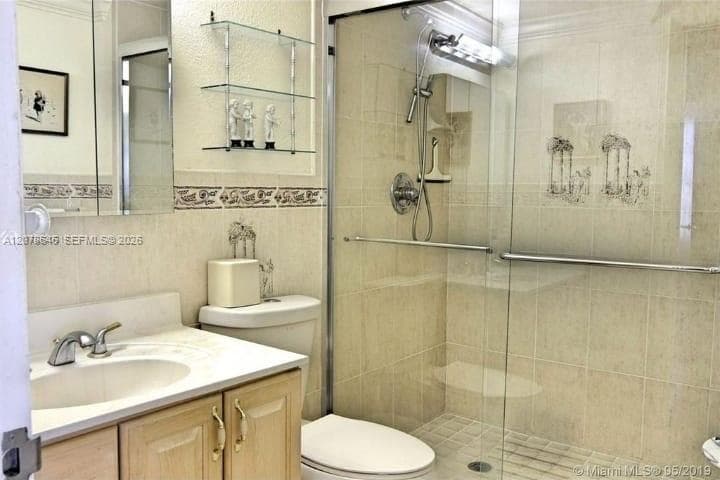 3800 S Ocean Dr 605 photo 15