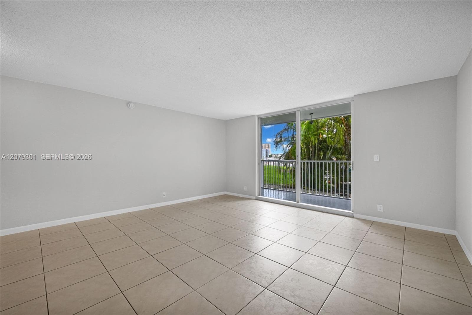 100 Golden Isles Dr 109 photo 5