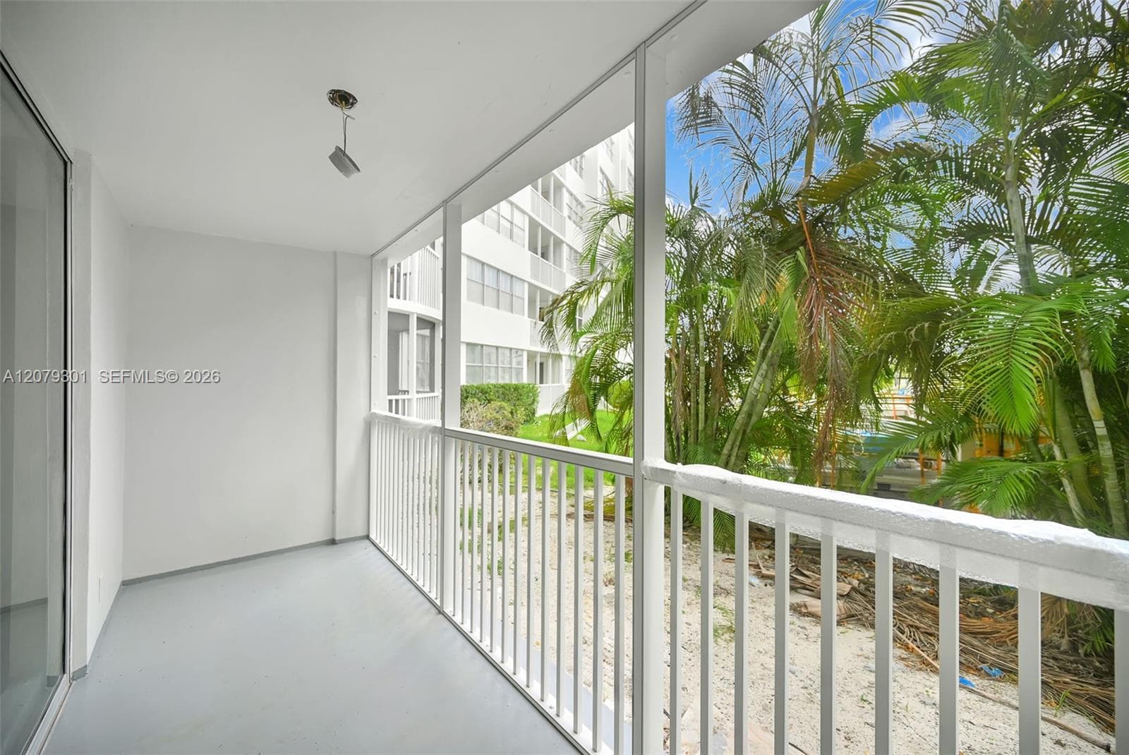 100 Golden Isles Dr 109 photo 25