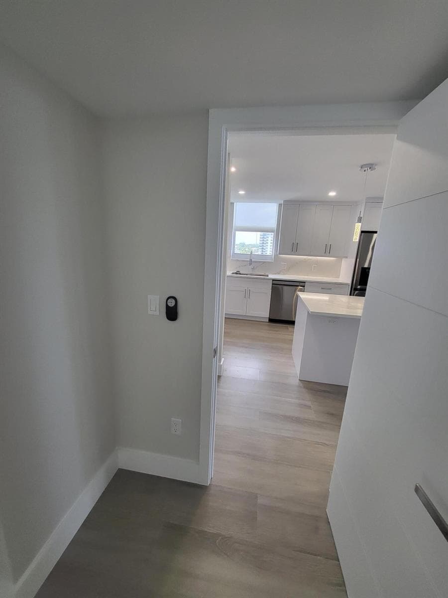 3100 NE 49th Street 701 photo 20