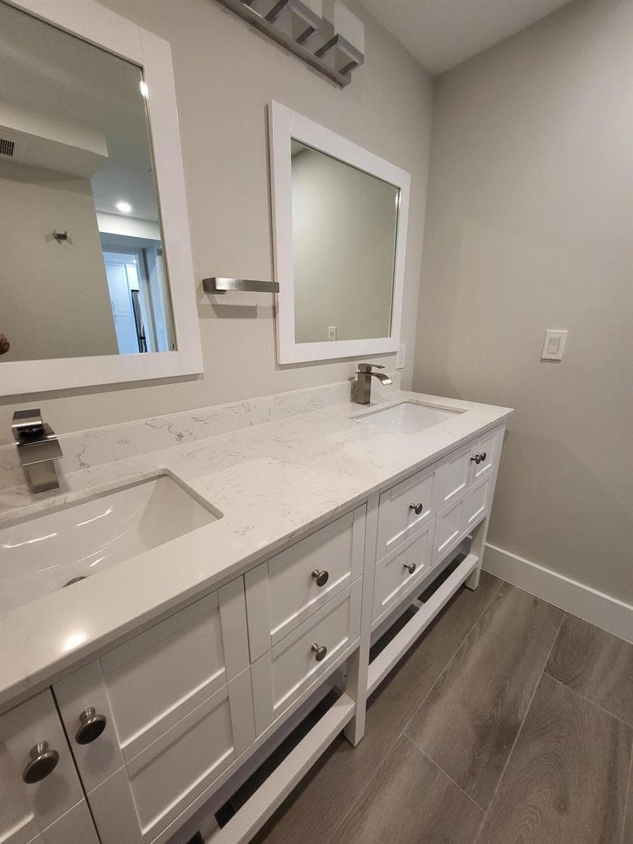 3100 NE 49th Street 701 photo 25