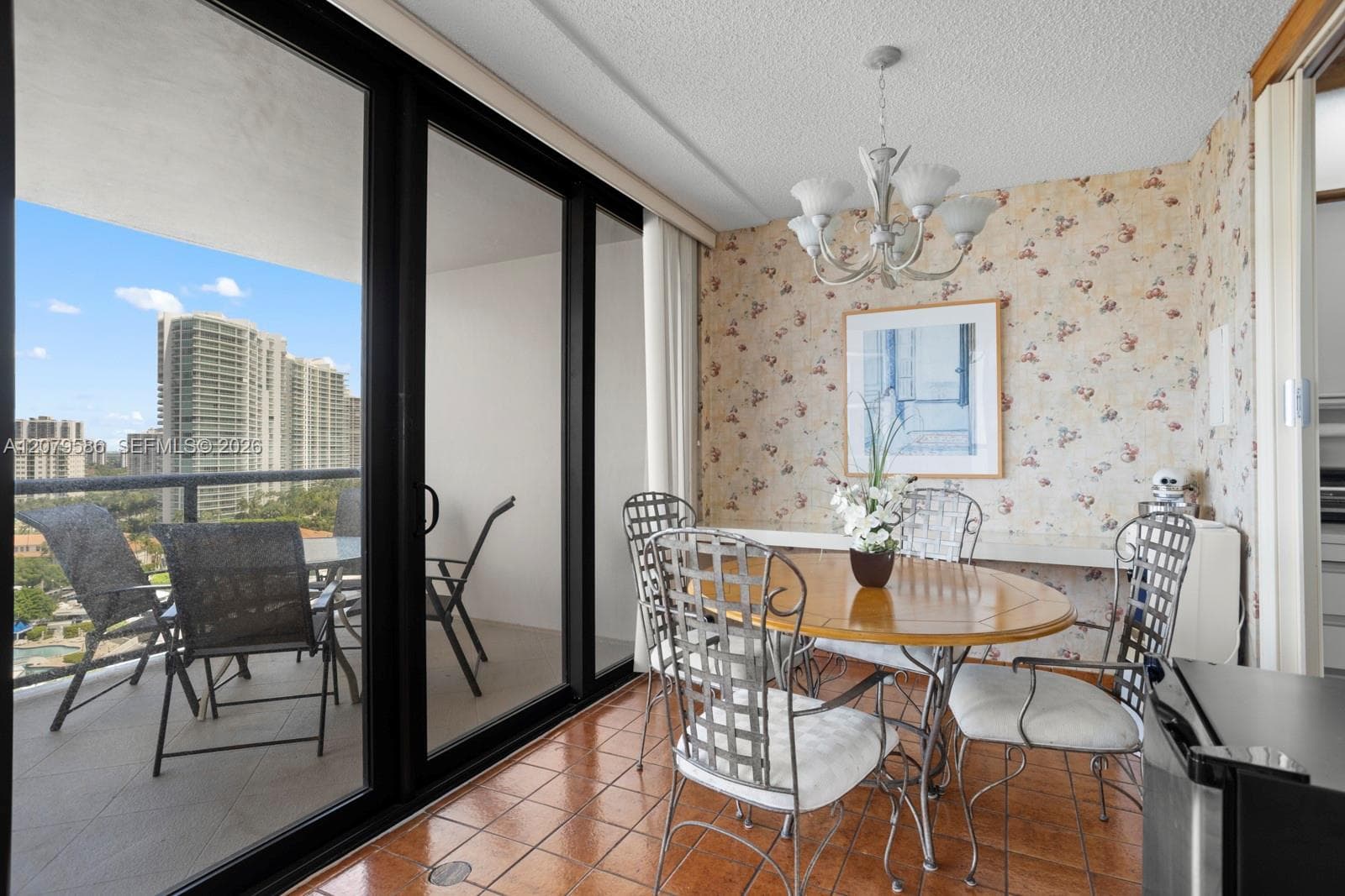 19667 W Turnberry Way 15-G photo 9
