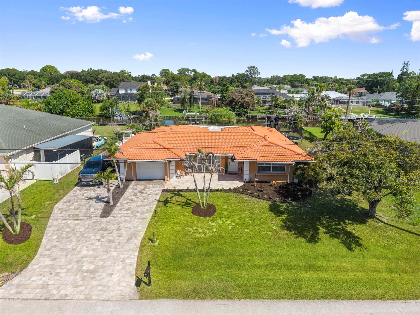 143 NE NARANJA Avenue photo 4
