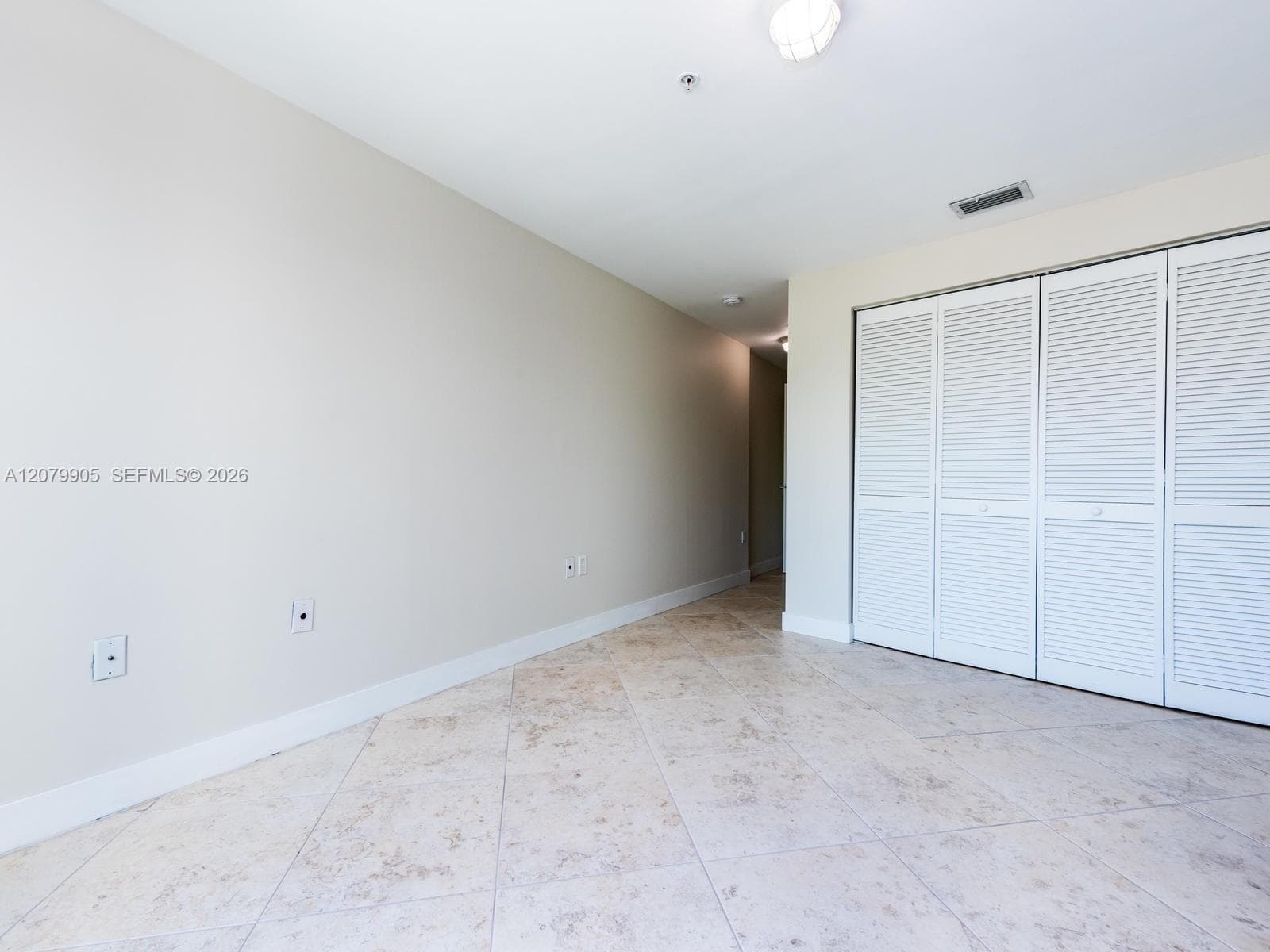 2000 Bay Dr 208 photo 22
