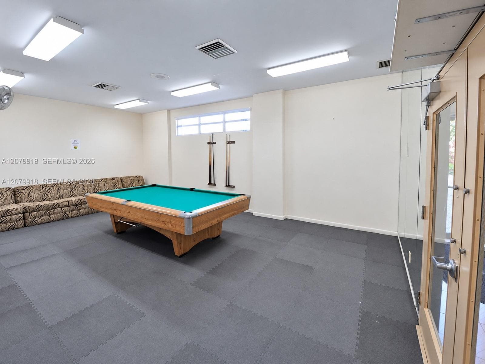1865 S Ocean Dr 9I photo 15