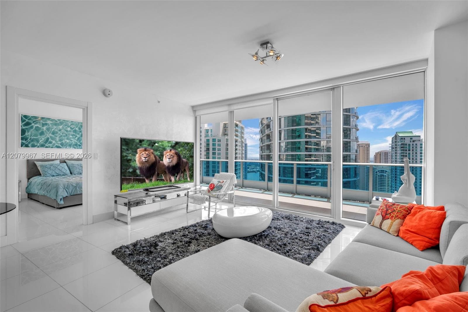 200 Biscayne Boulevard Way 3703 photo 7
