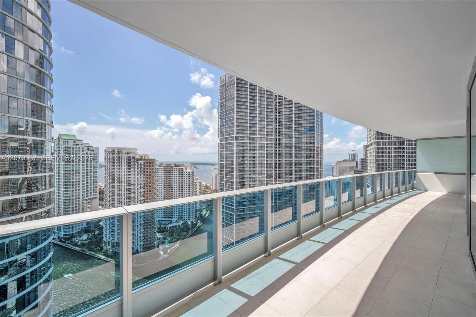 200 Biscayne Boulevard Way 3703 photo 3