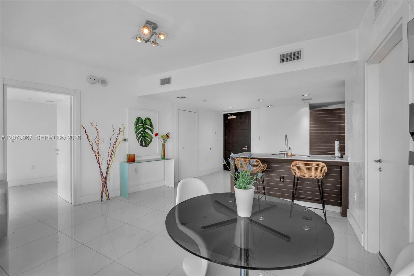 200 Biscayne Boulevard Way 3703 photo 11